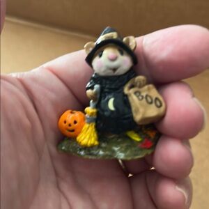 Halloween Mouse Figurine with Pumpkin